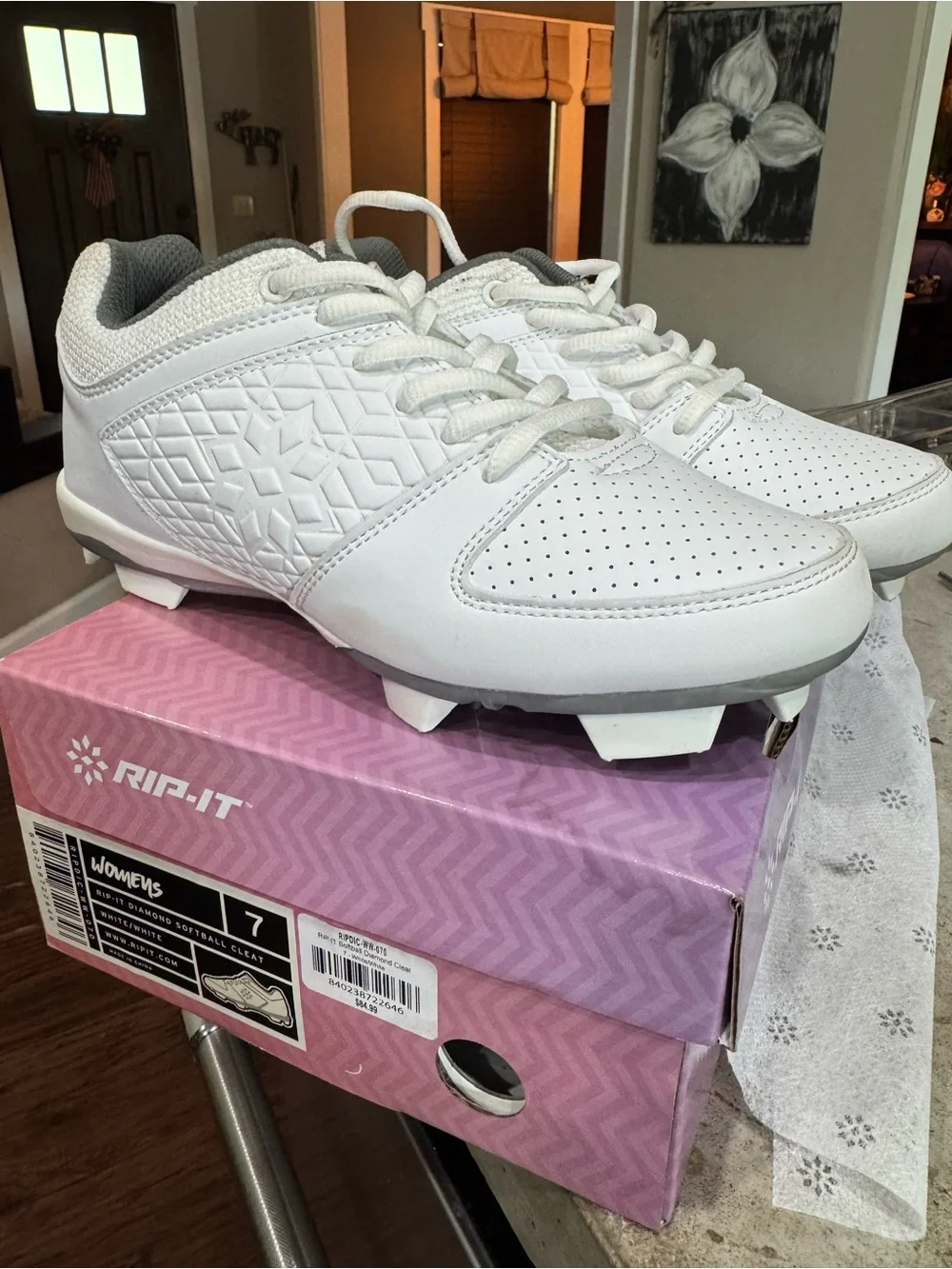 Rip-It Women's White Athletic Softball Cleats